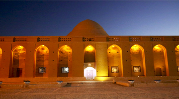 Meybod Old Yakhchal- Yazd Attractions