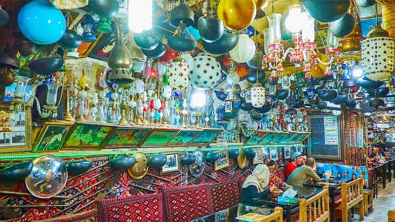 things to do in Isfahan: teahouse