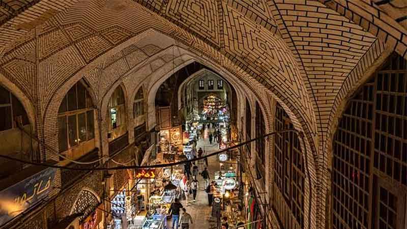 things to do in Isfahan: Grand Bazaar