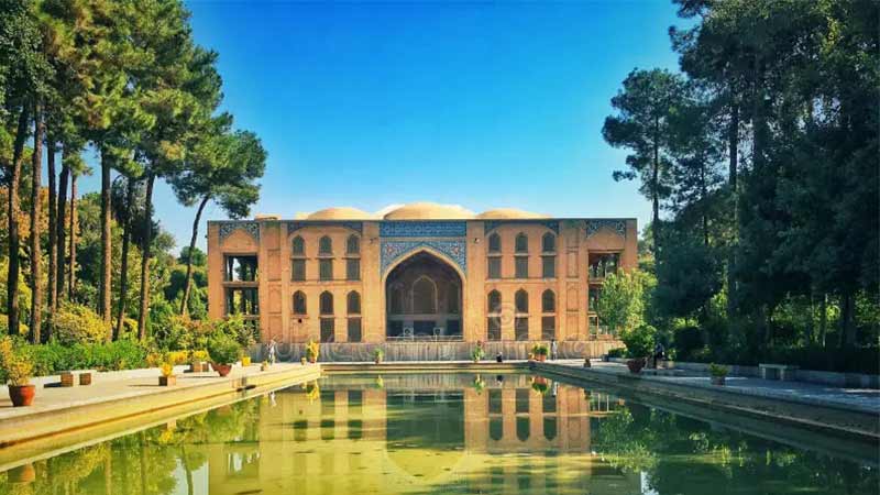 Architecture of Fin Garden in Kashan