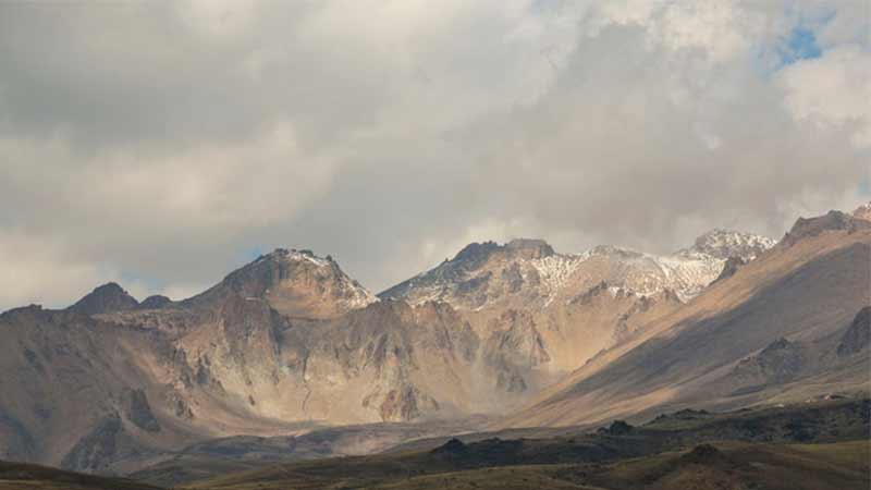 Khaleno in Alborz Mountain Range