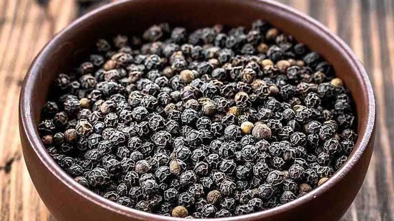 Black Pepper: A Spice with a Warm Nature