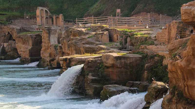 Introduction to the Shushtar Historical Hydraulic System
